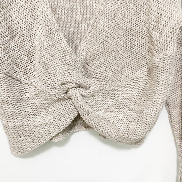 Abound Nordstrom Rack Cropped Sweater V Neck - Picture 2 of 8